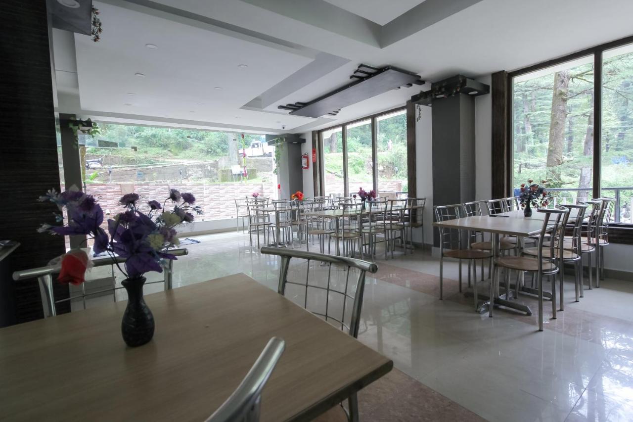 Oyo 1153 The Oak Valley 다람샬라 외부 사진